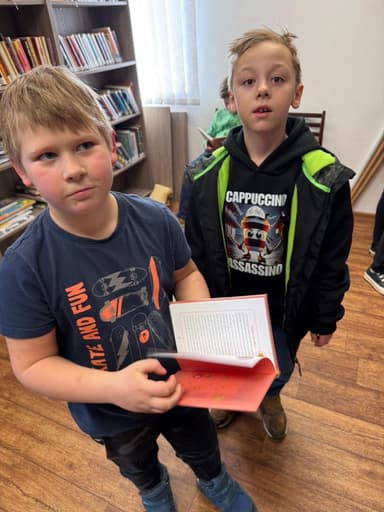 Pravidelné návštěvy knihovny se školní družinou Image